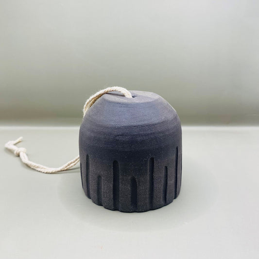 פעמון מחימר חום כהה