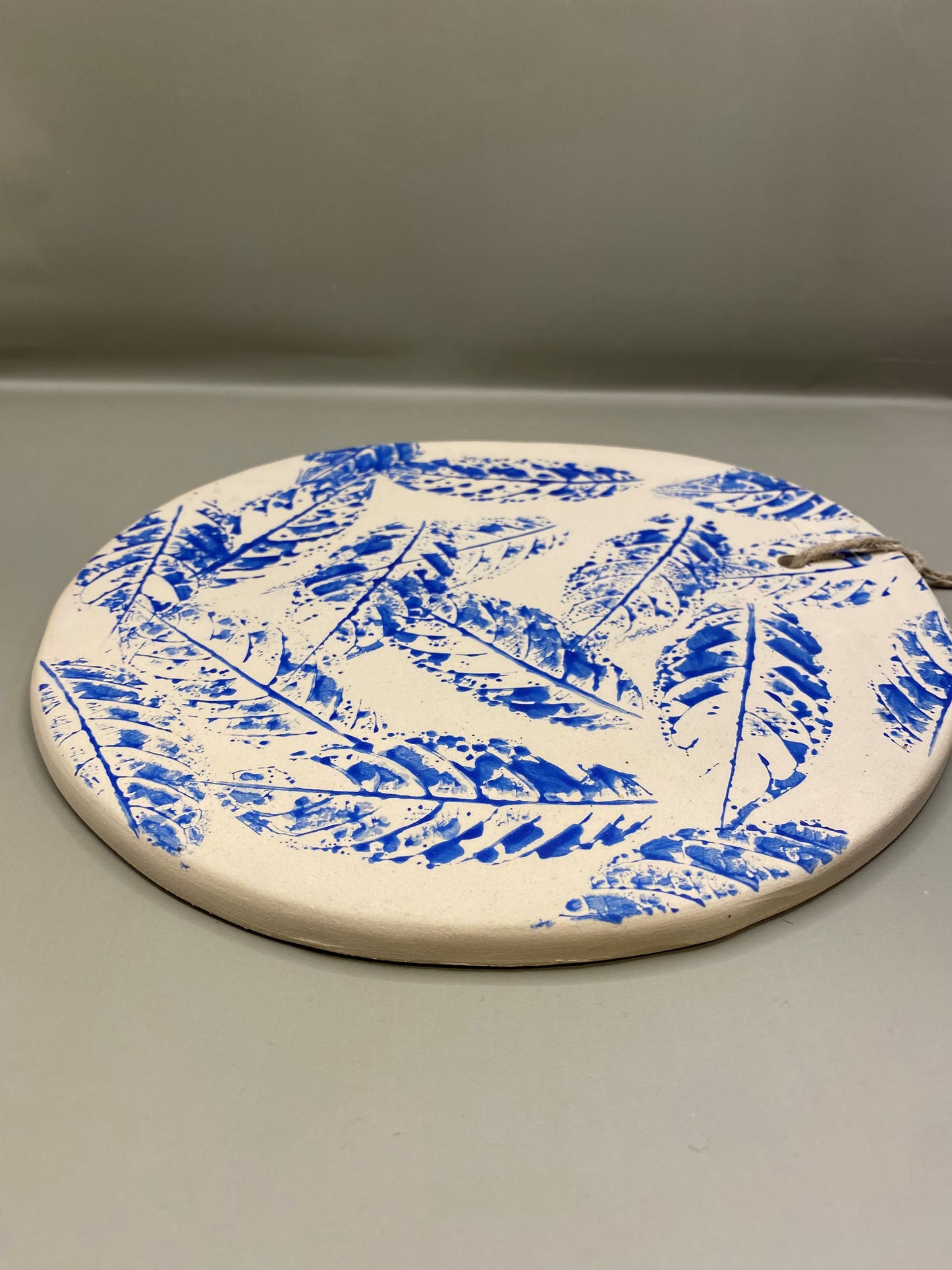 תמונה מחימר לתליה על הקיר