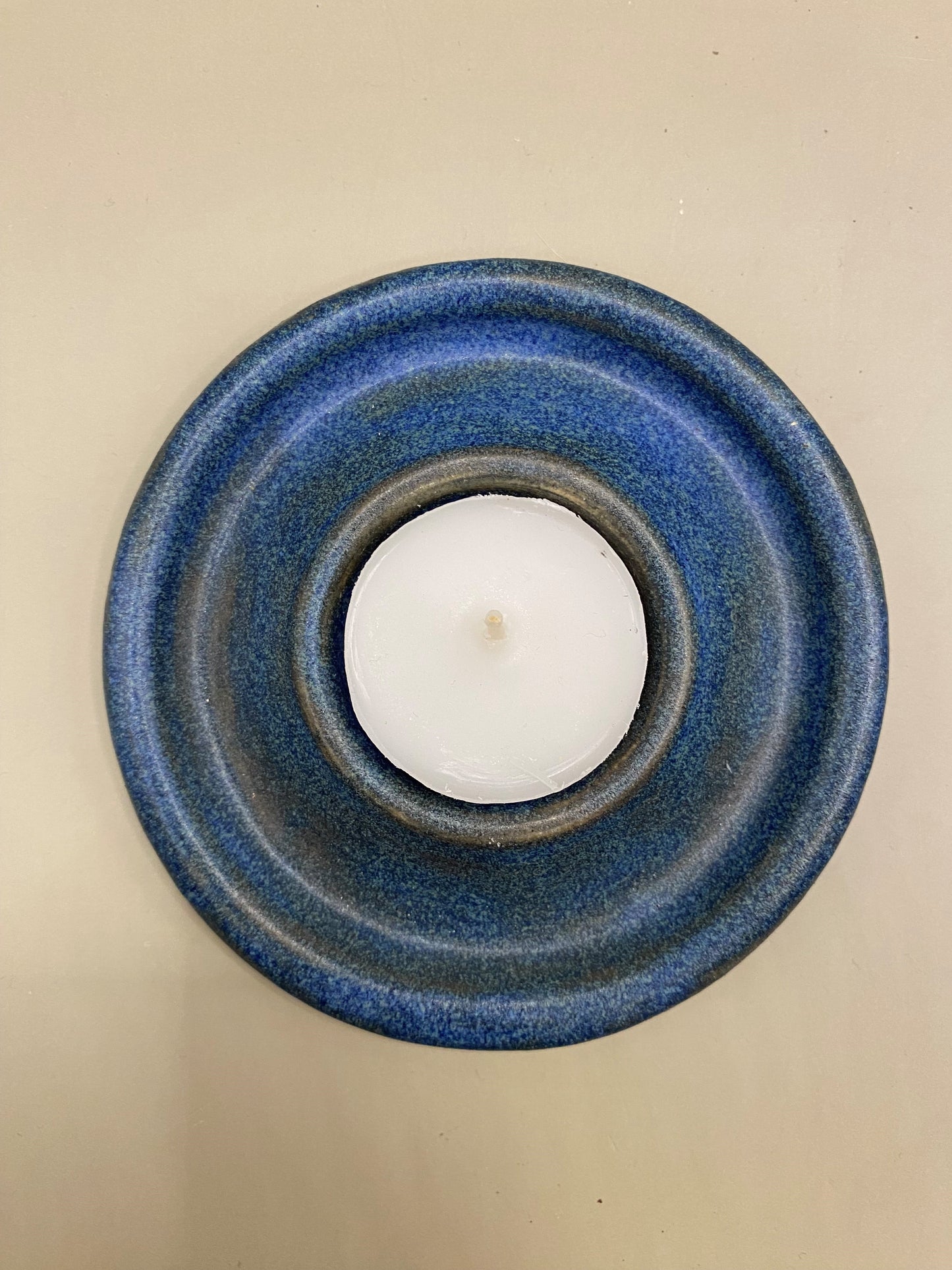 פמוטים שטוחים כחול