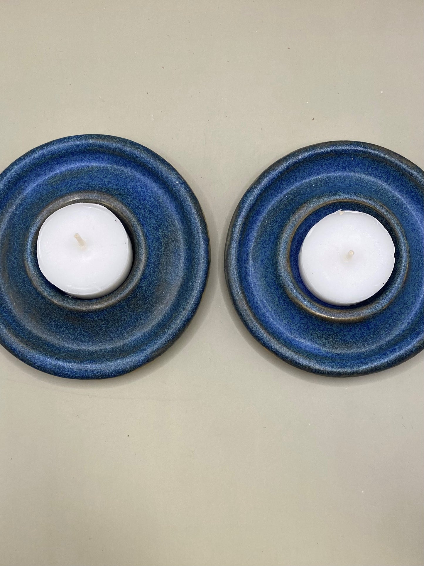 פמוטים שטוחים כחול