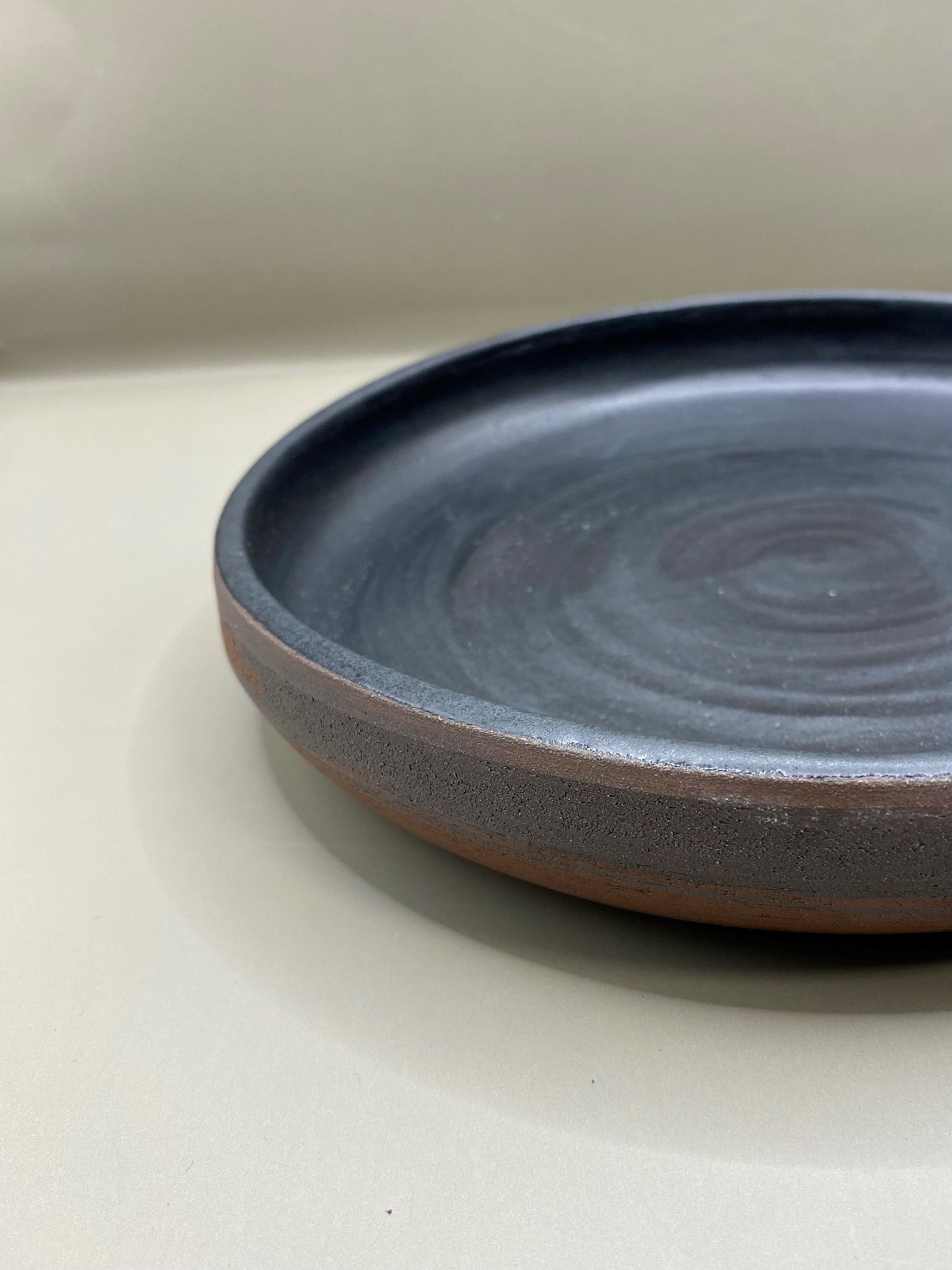 צלחת עמוקה מחימר מעורב