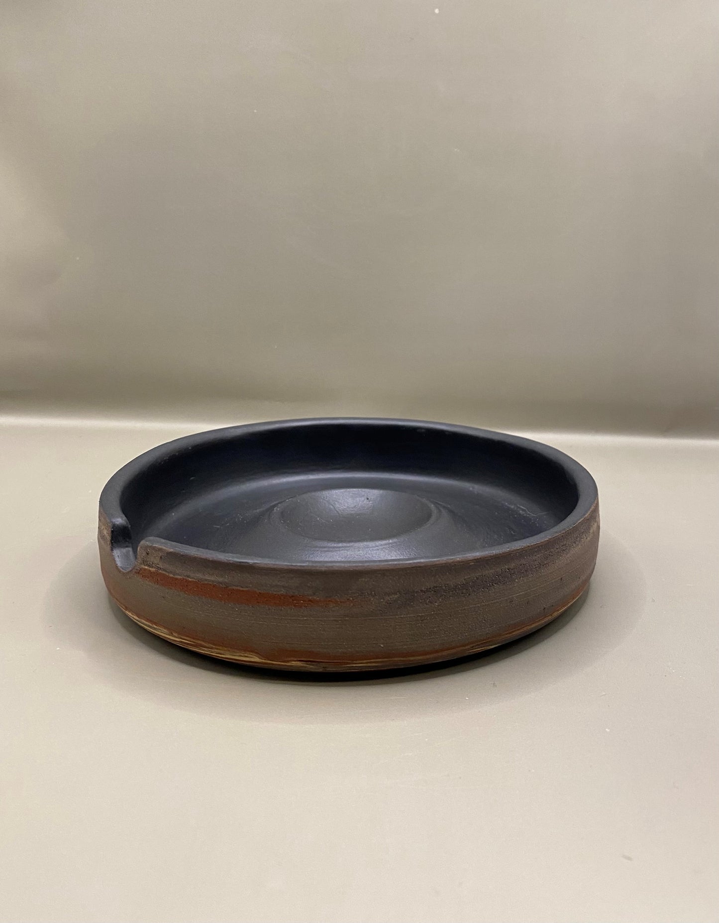 מאפרה מקרמיקה עבודת יד